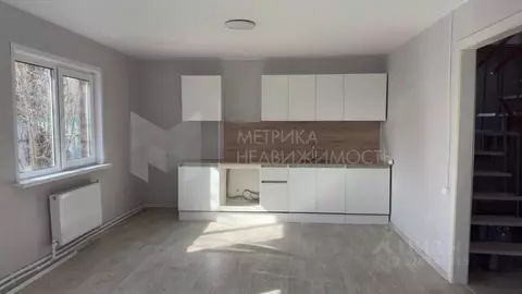 Коттедж в Тюменская область, Тюмень Дубрава СНТ, ул. 3-я Садовая, 230 ...