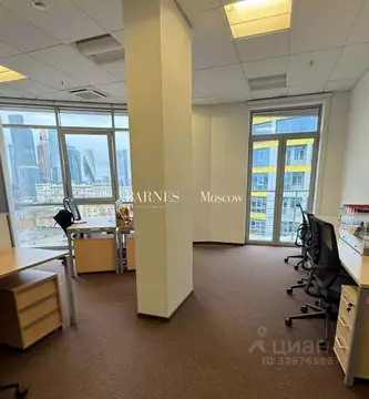 Офис в Москва Поклонная ул., 3 (309 м)