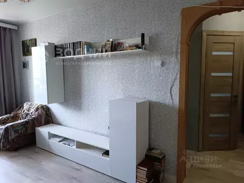 2-к кв. Чувашия, Шумерля Октябрьская ул., 16к2 (45.0 м)