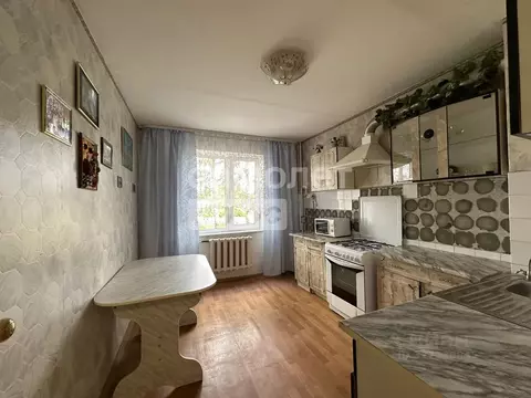 3-к кв. Калужская область, Калуга Турынино мкр, ул. Льва Толстого, ...