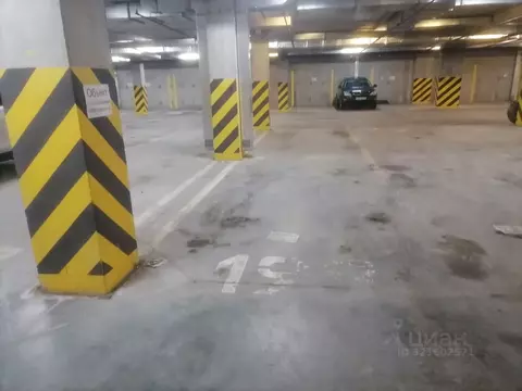 Гараж в Тюменская область, Тюмень проезд Ледниковый, 2 (13 м)