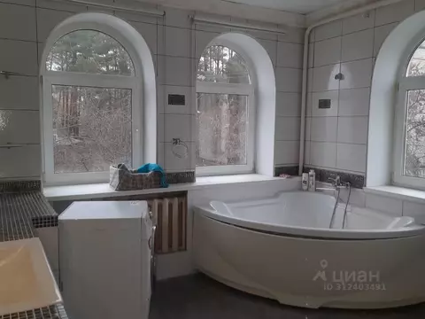 Дом в Брянская область, Брянск ул. Олега Кошевого (320 м)