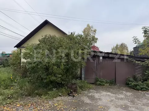 Участок в Пермский край, Пермь ул. Огородникова, 107 (8.0 сот.)