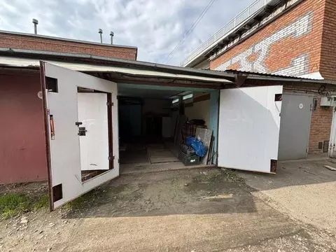 Гараж в Краснодарский край, Краснодар Новороссийская ул., 9 (37 м)