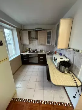 4-к кв. Вологодская область, Череповец Любецкая ул., 27 (87.4 м)