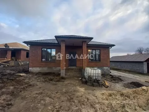 Дом в Белгородская область, Белгородский район, Пушкарское с/пос, с. ...