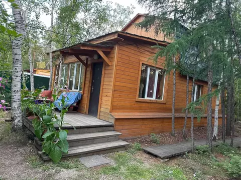 Дом в Саха (Якутия), Якутск городской округ, с. Маган  (90 м)