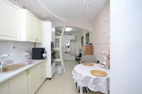 4-к кв. Саха (Якутия), Якутск ул. Чернышевского, 12/1 (71.0 м)