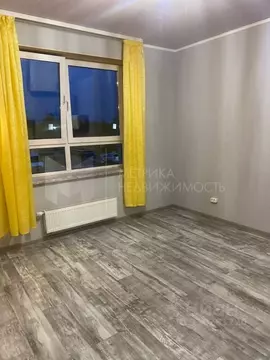 Студия Тюменская область, Тюмень ул. Краснооктябрьская, 16к1 (23.9 м)