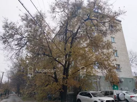 3-к кв. Волгоградская область, Волгоград ул. 64-й Армии, 18 (54.7 м)
