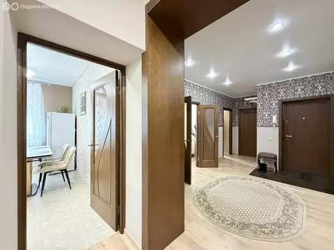 3-комнатная квартира: Пенза, Тамбовская улица, 1 (84.7 м)