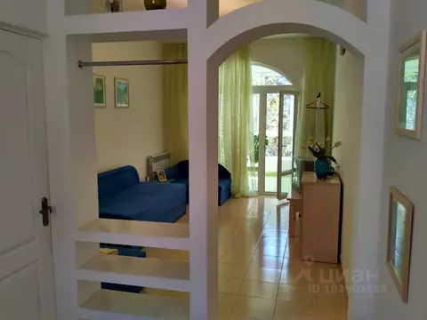 1-к кв. Крым, Ялта ул. Дмитриева, 8 (37.0 м)