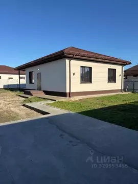 Дом в Крым, Симферопольский район, с. Урожайное  (108 м)