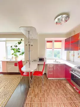 Студия Омская область, Омск Городок Нефтяников мкр, ул. 50 лет ...