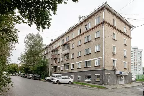 2-к кв. Свердловская область, Екатеринбург ул. Педагогическая, 4 (42.5 ...