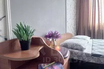 1-к кв. Ямало-Ненецкий АО, Новый Уренгой Ленинградский просп., 13 ...