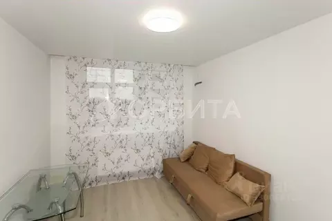 Студия Тюменская область, Тюмень ул. Первооткрывателей, 10 (25.0 м)