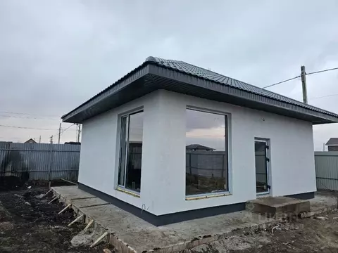 Дом в Самарская область, Волжский район, Черноречье с/пос, с. ...