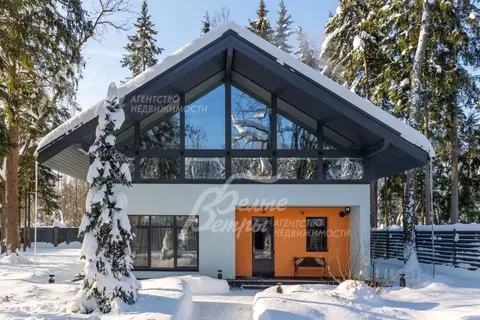 Дом в Московская область, Наро-Фоминский городской округ, д. ...