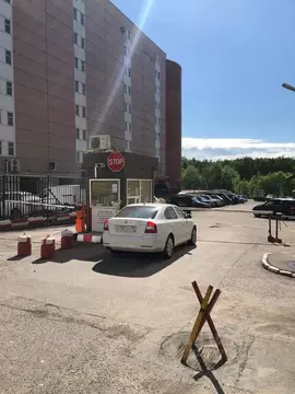 Гараж в Москва Осенняя ул., 17К2 (18 м)