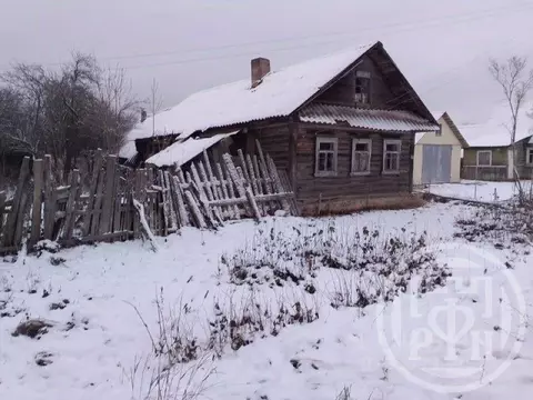 Дом в Ленинградская область, Лужский район, Ям-Тесовское с/пос, д. ...