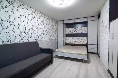 1-к кв. Алтайский край, Барнаул ул. Гущина, 150/4 (33.0 м)