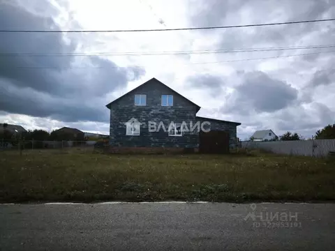 Дом в Белгородская область, Белгородский район, Беловское с/пос, с. ...
