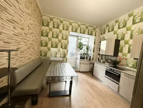 Продается 2-комнатная квартира