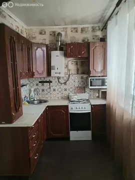 3-комнатная квартира: Запрудное, Садовая улица, 19 (60 м)