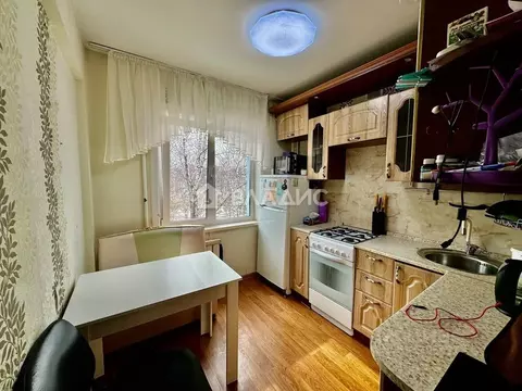 2-к кв. Иркутская область, Ангарск 13-й мкр, 10 (45.0 м)