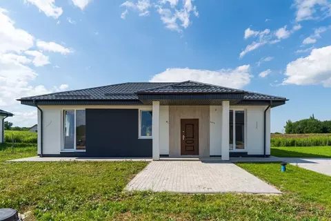 Дом в Калининградская область, Гурьевский муниципальный округ, пос. ...