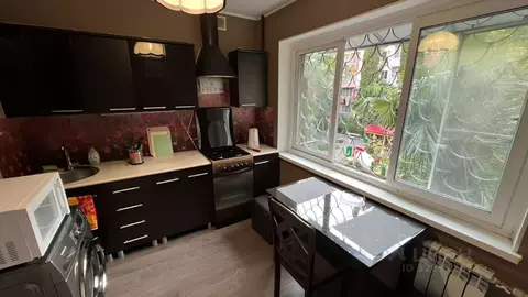 2-к кв. Краснодарский край, Сочи Центральный мкр, ул. Воровского, 53 ...