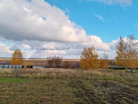 Участок в Рязанская область, Рязанский муниципальный округ, с. ...