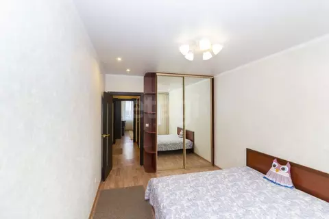 2-к кв. Тюменская область, Тюмень ул. Александра Протозанова, 18к1 ...