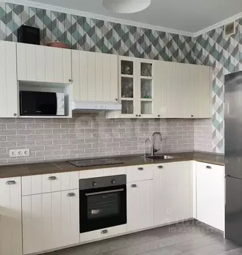 2-к кв. Московская область, Реутов ул. Реутовских ополченцев, 10 (82.8 ...