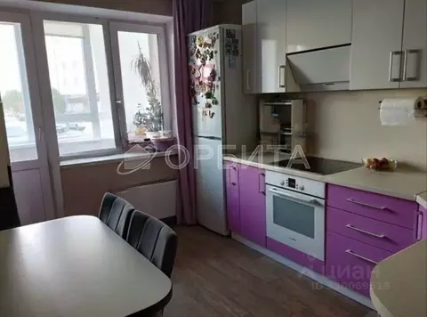 2-к кв. Тюменская область, Тюмень ул. Лесопарковая, 13А (49.5 м)