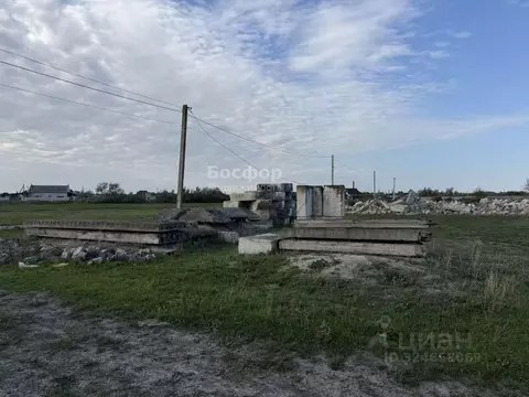 Участок в Крым, Кировский район, с. Яркое Поле ул. Ленина (15.0 сот.)