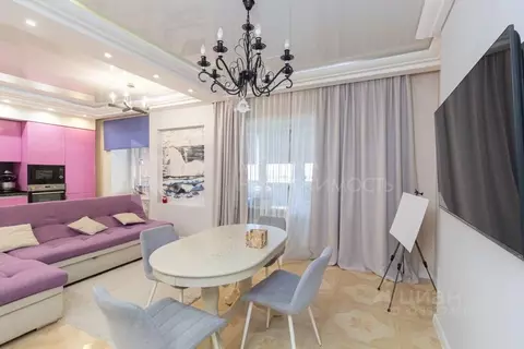 2-к кв. Тюменская область, Тюмень ул. Дружбы, 75 (83.5 м)