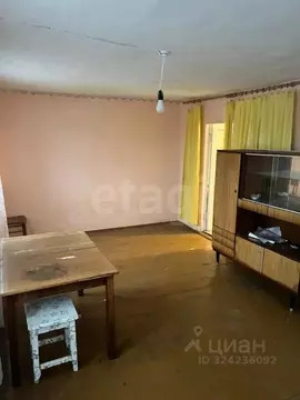 Дом в Алтайский край, Солтонский район, с. Карабинка пер. Школьный, 7 ...