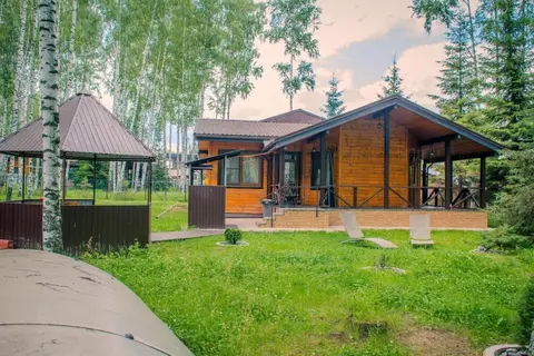 Дом в Татарстан, Казань Ново-Давликеевская ул., 140 (100 м)