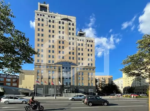 Торговая площадь в Москва Краснопресненская наб., 8 (425 м)