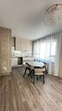 2-к кв. Тюменская область, Тюмень ул. Молодогвардейцев, 5к1 (61.6 м)