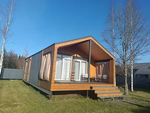 Дом в Ленинградская область, Выборгский район, Рощинское городское ...