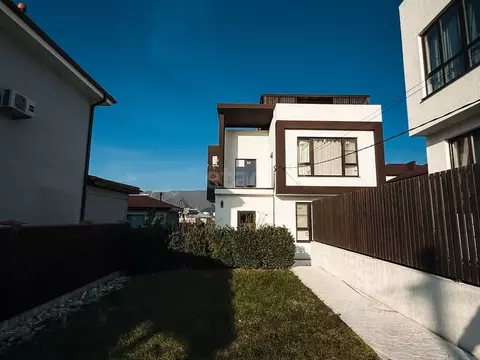 Дом в Краснодарский край, Геленджик ул. Майи Осичевой (190 м)