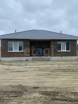 Дом в Брянская область, Брянский район, Отрадненское с/пос, с. ...