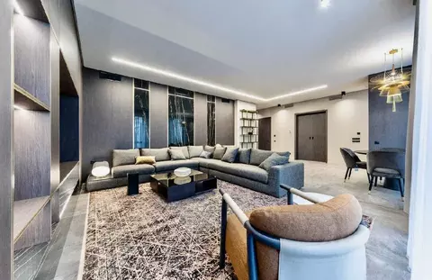 3-к кв. Ярославская область, Ярославль ул. Свердлова, 3к2 (140.0 м)