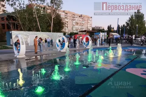 Помещение свободного назначения в Астраханская область, Астрахань ул. ...