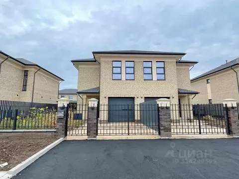 Таунхаус в Оренбургская область, Оренбургский район, с. Ивановка ул. ...