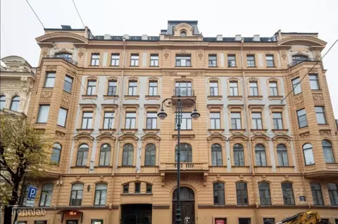 6-к кв. Санкт-Петербург ул. Чайковского, 61 (351.6 м)