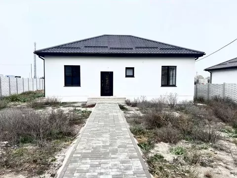 Дом в Крым, Симферопольский район, Трудовское с/пос, с. Строгоновка ...